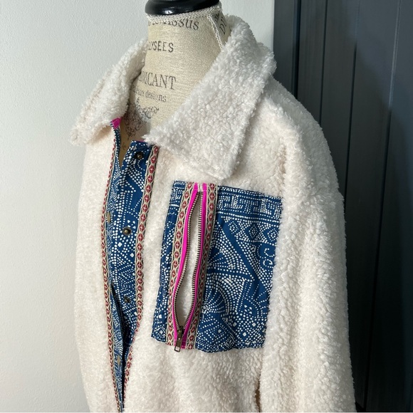 Free People This And That Cardi Oversized Sherpa Shirt Jacket - Picture 3 of 5